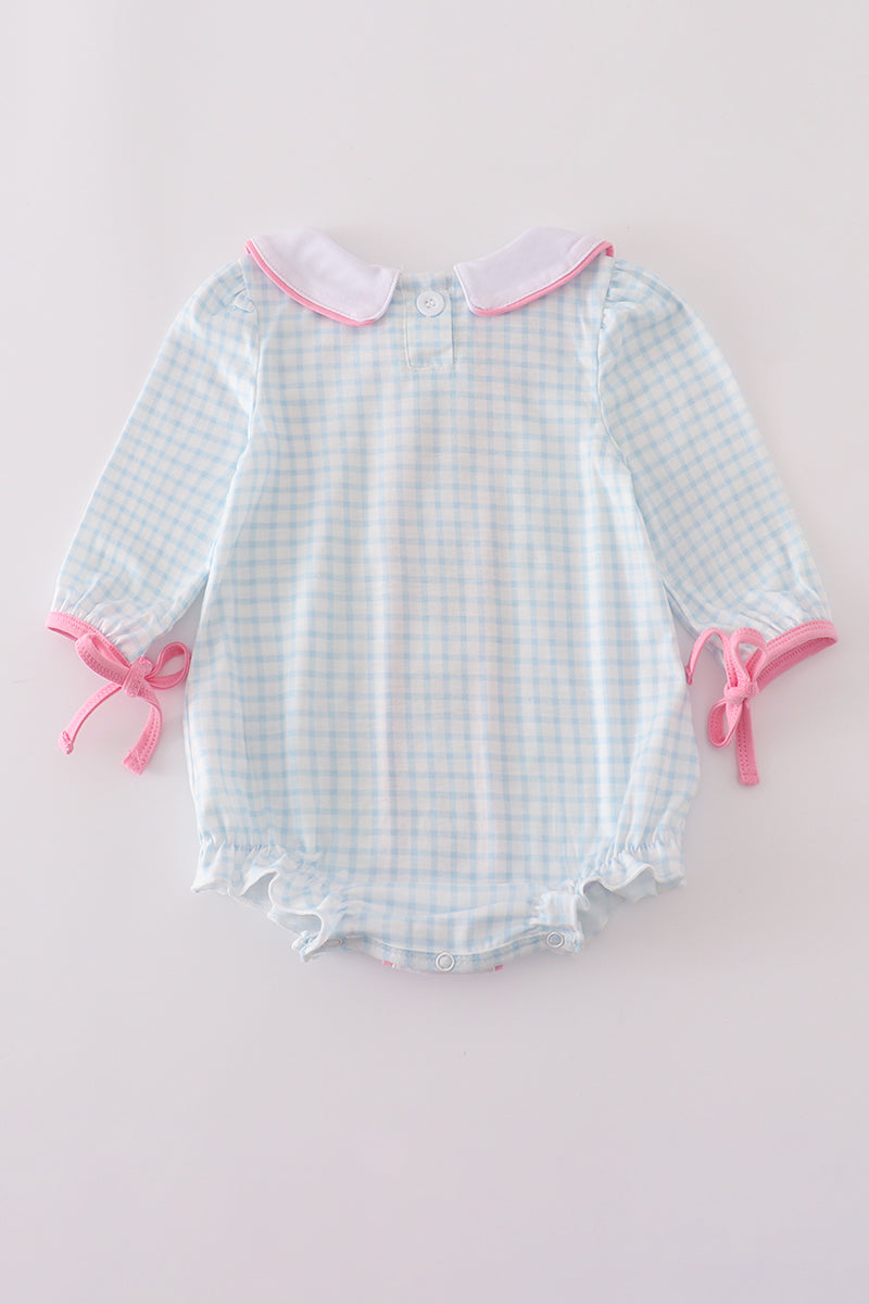 Blue character embroidery bubble