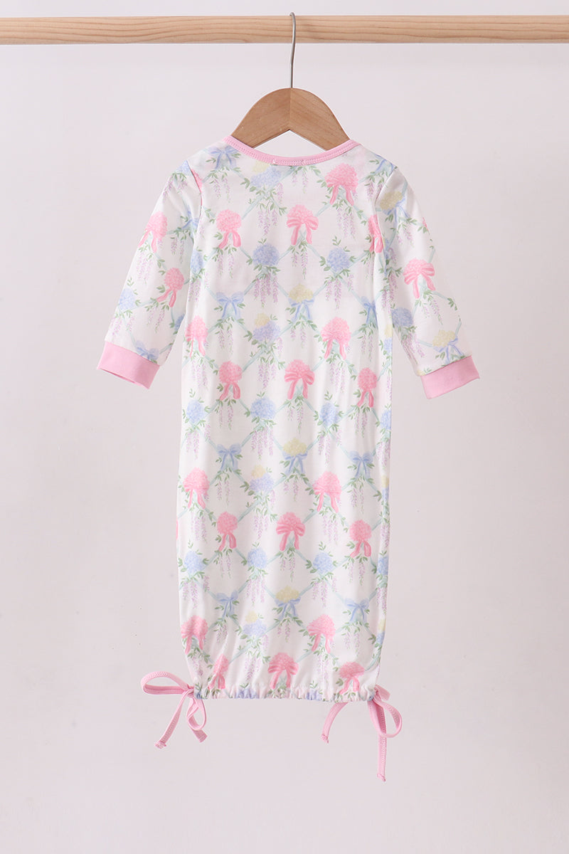 Floral print sister embroidery gown