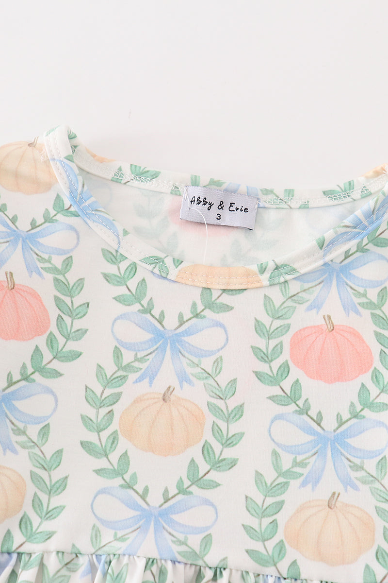 Pink pumpkin print dress