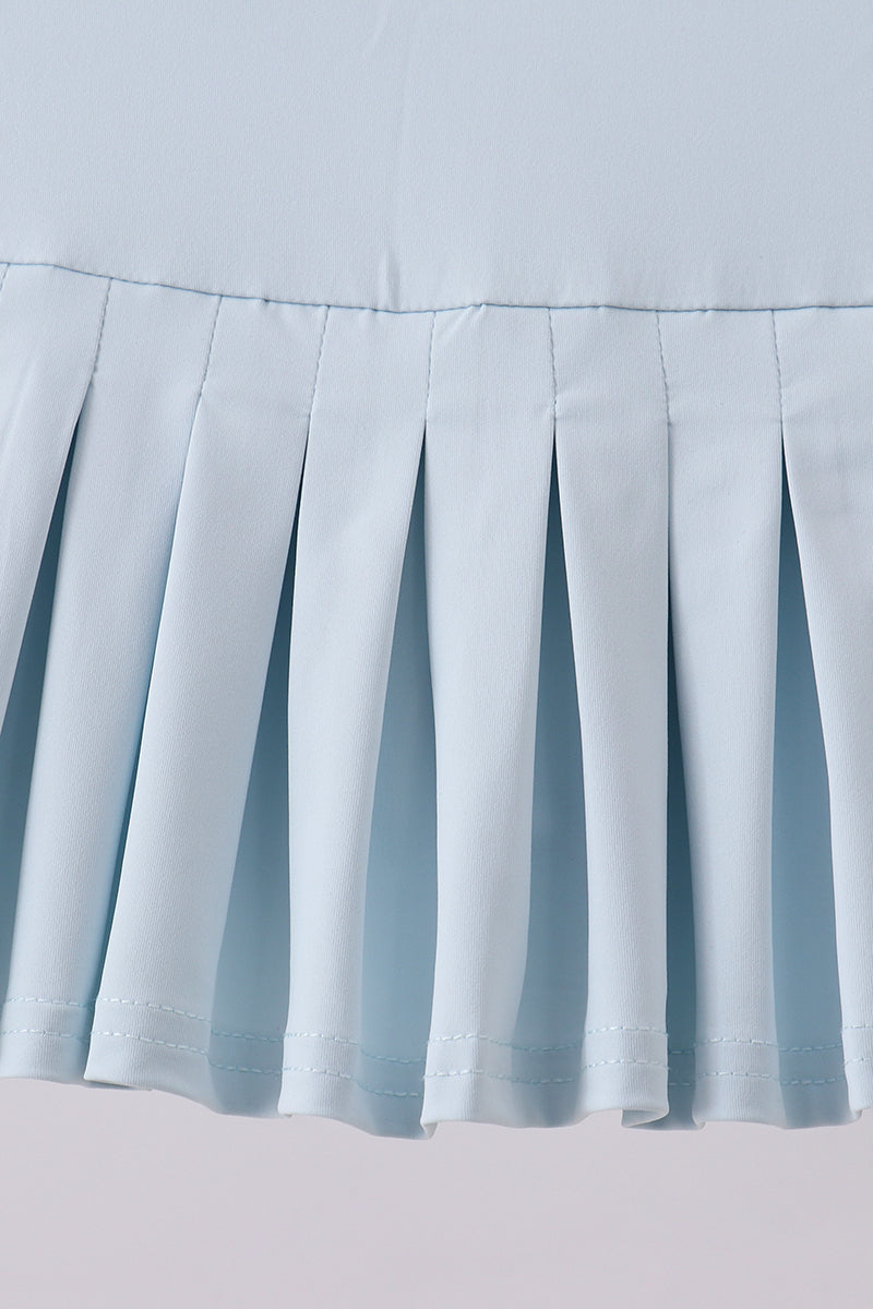 Sky pleated skort