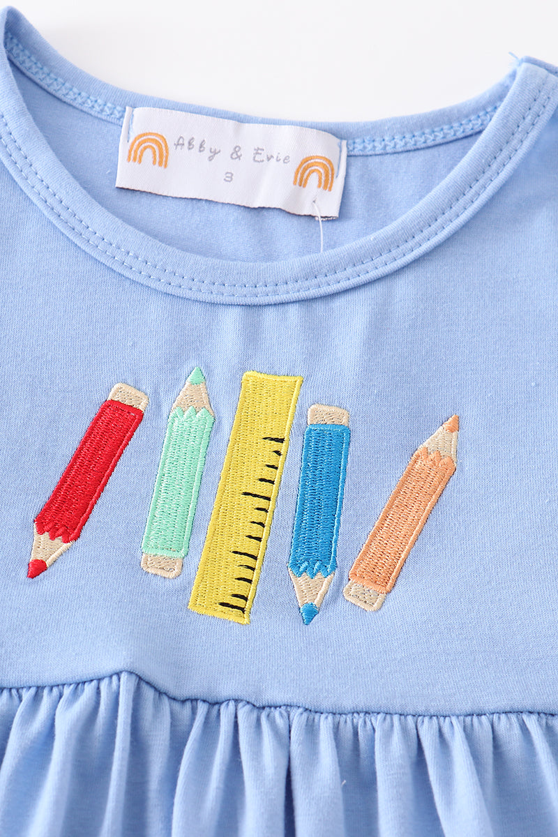 Blue crayon embroidery girl set